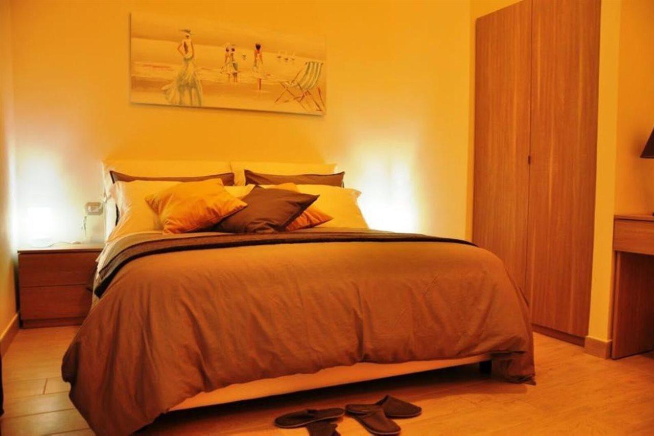 B&B Chiaia 216 Napoli Ngoại thất bức ảnh