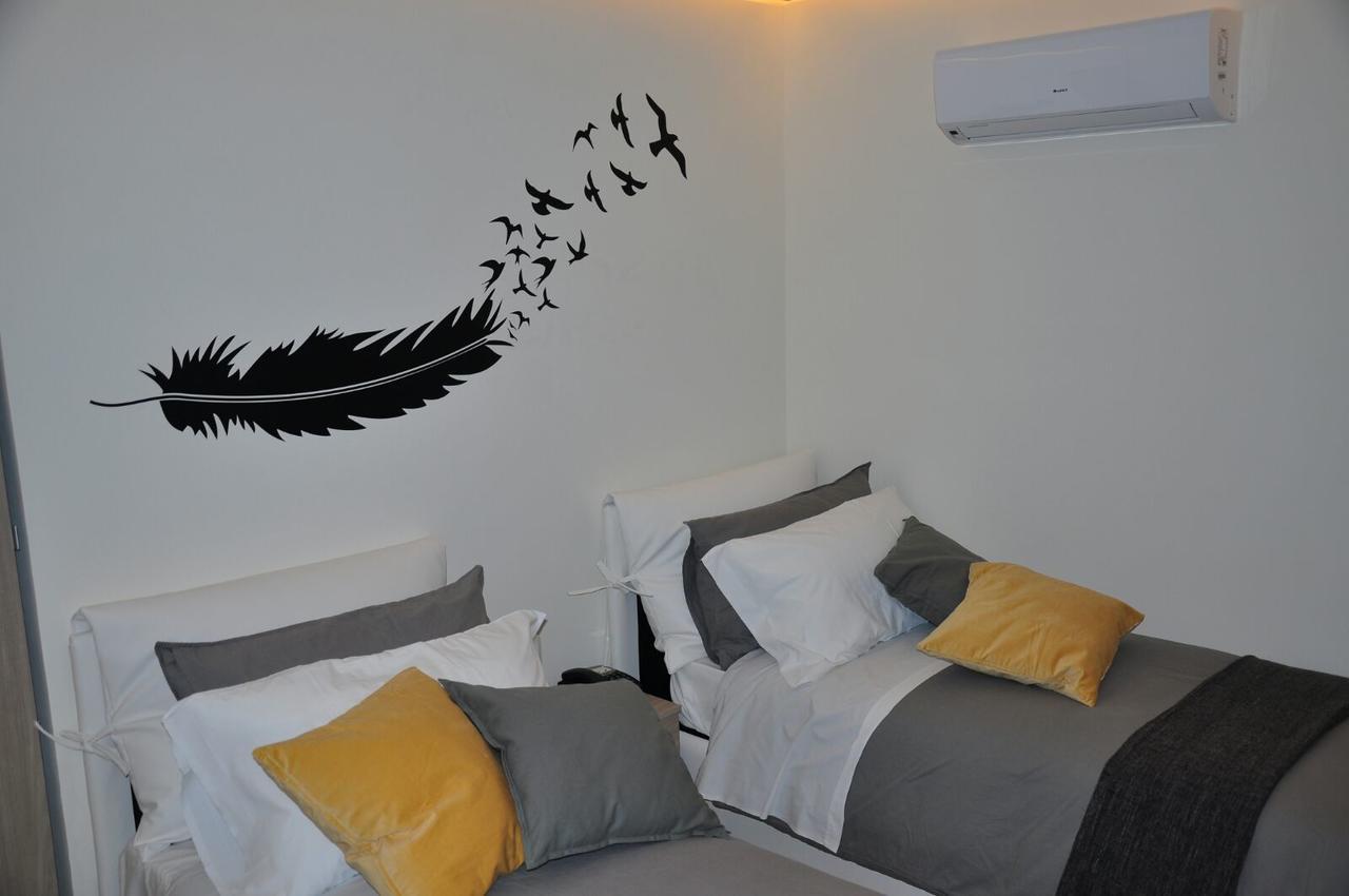 B&B Chiaia 216 Napoli Ngoại thất bức ảnh