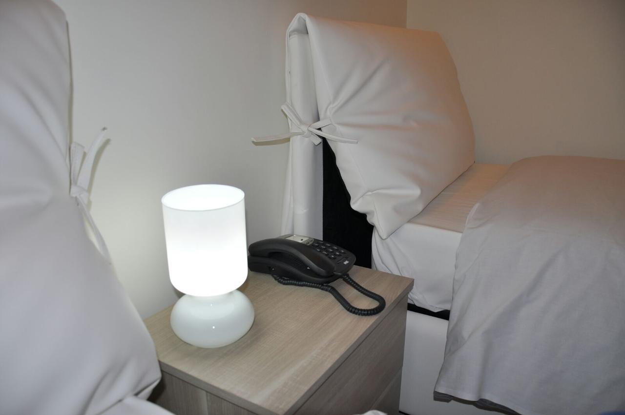 B&B Chiaia 216 Napoli Ngoại thất bức ảnh